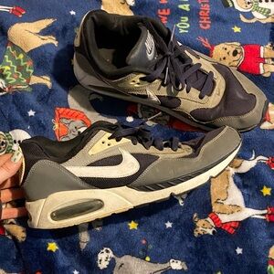 Nike Black and Cream Athletic Shoes